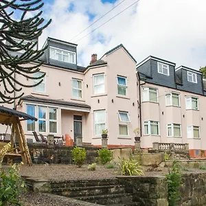 High Bank Hotel Leeds (West Yorkshire)